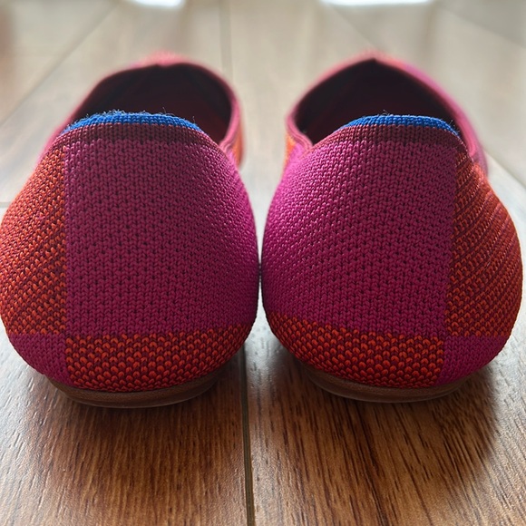 Rothy’s The Point Metallic Pomegranate (Pink, Orange and Purple) size 6.5 GUC - Picture 5 of 7